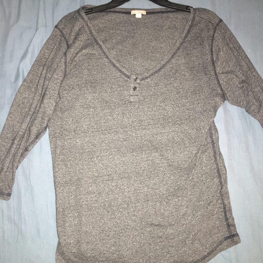 Grey 3/4 sleeve top